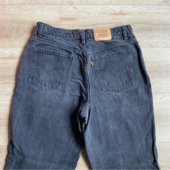 Vintage Levi’s 631 jeans orange tab black denim raw hem high waist mom style - Picture 2 of 10